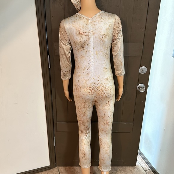 Insect skin suit with slip over mask, you can see through the eyes. Zipper back. - Picture 5 of 6